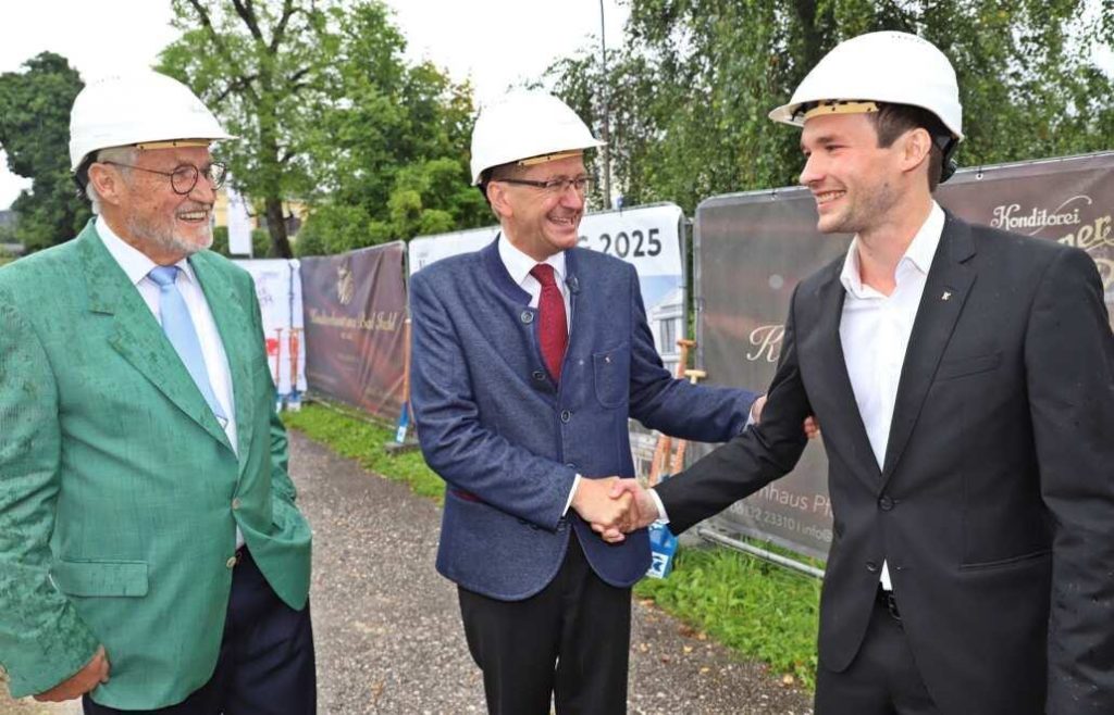 Josef and Philipp Zauner with Mr. Achleitner.