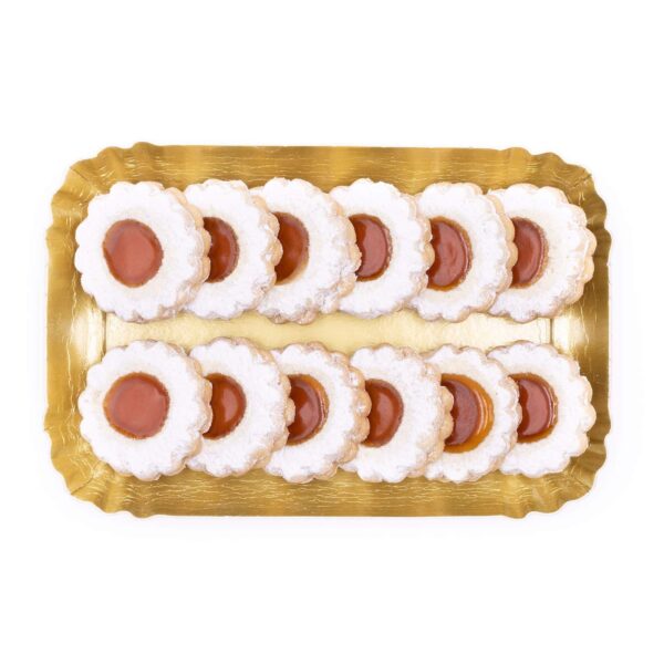 Linzer Augen Goldtasse Mürbteigkekserl mit Marillenmarmelade.