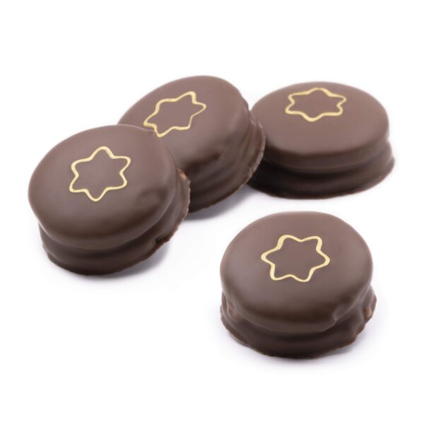 Zauner chocolate gingerbread currants, dipped