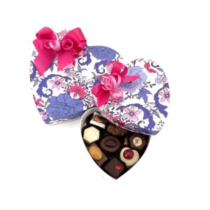 Herzbonboniere bunt