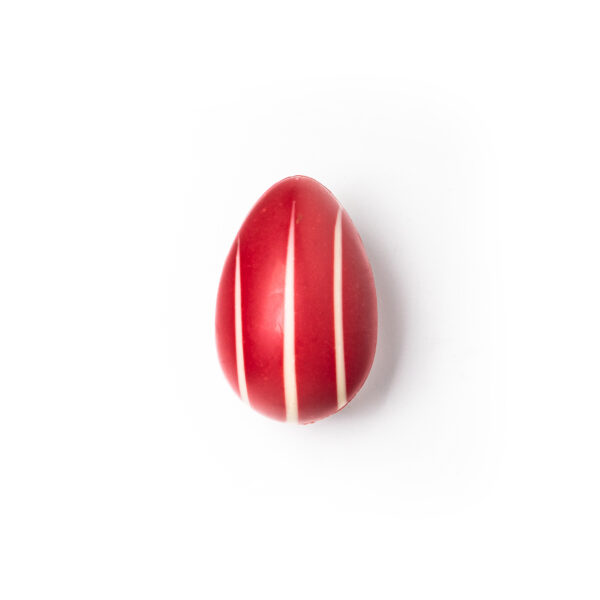 Easter egg in chicken egg size with strawberry chocolate 55g