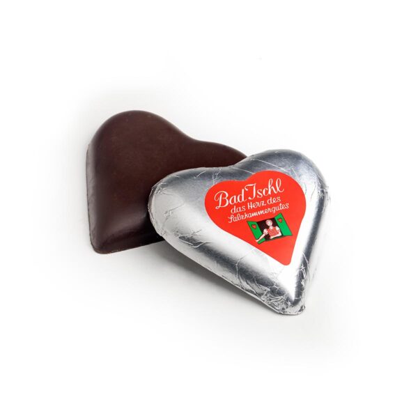 Zauner Ischler Herz, a piece of praline in heart shape filled with nougat grillage mass and wrapped in Bad Ischl tin foil