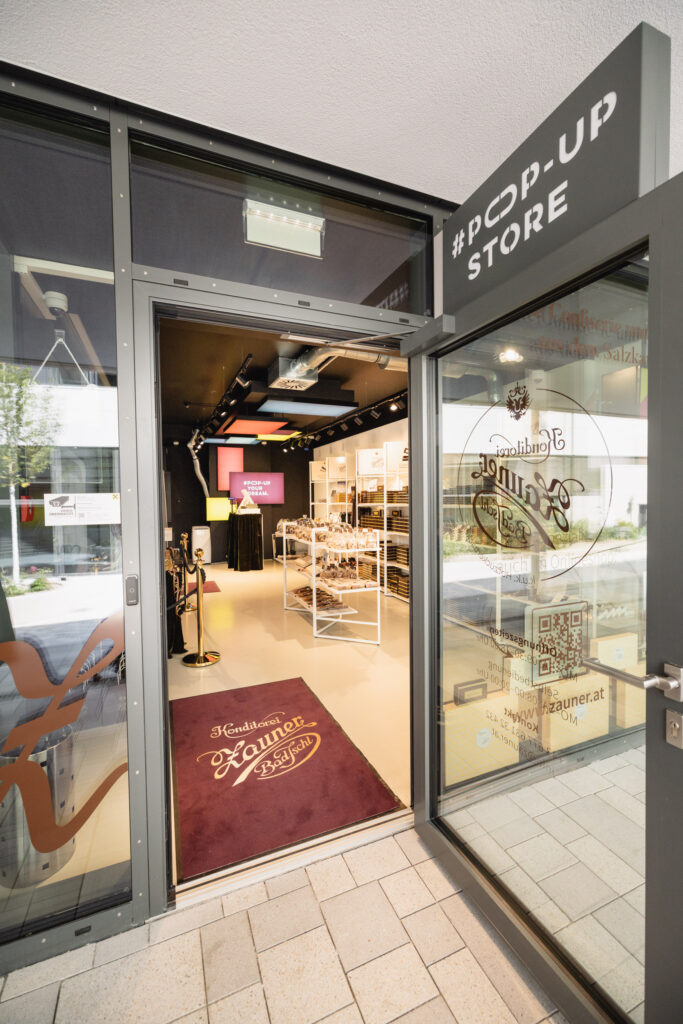 lucajaenichen-260901-zauner-innsbruck-popupstore-8530