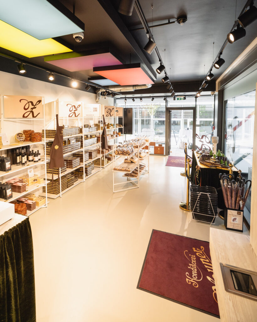 lucajaenichen-260901-zauner-innsbruck-popupstore-8538